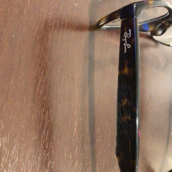 Optical glasses - Picture 2 of 3